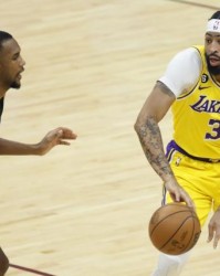 浓眉病退让湖人看到残酷现实，内线问题还远未解决