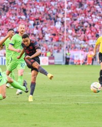 华体会官网-【人物】穆西亚拉：拜仁最亮星，世界杯的德国队大腿？