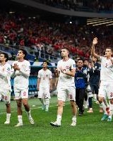 津媒：印尼继续推进归化，维拉马特森和利兹联斯特鲁伊克都是候选